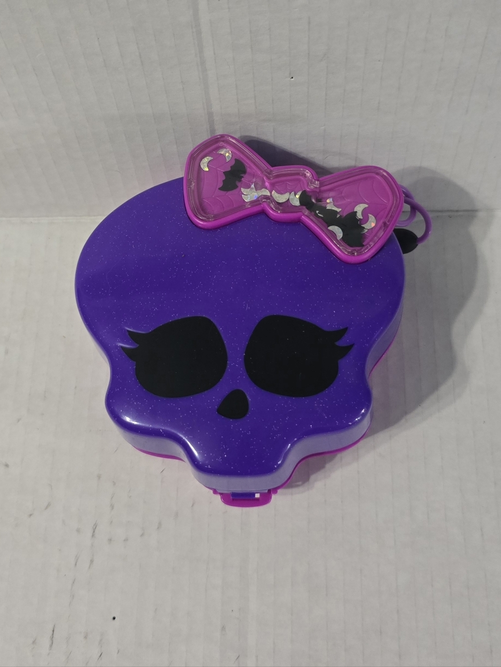 Polly Pocket Monster High Collab Miniatures Toy Purple Pink Skull Compact